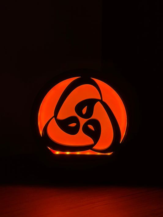 3 Vav, Tevazu ve Kulluğun Sembolü Masa Lambası Siyah